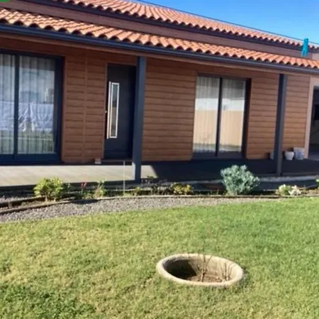 Inspiration House Altares